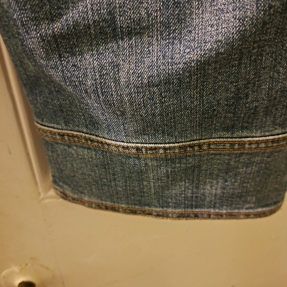 Bongo Blue Jean Capri's - Picture 14 of 15